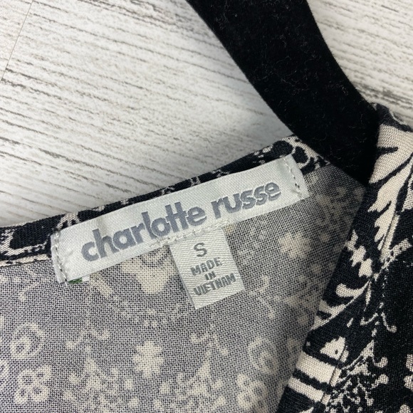 Black & Ivory Mandela Patterned Charlotte Russe Romper - Picture 3 of 8